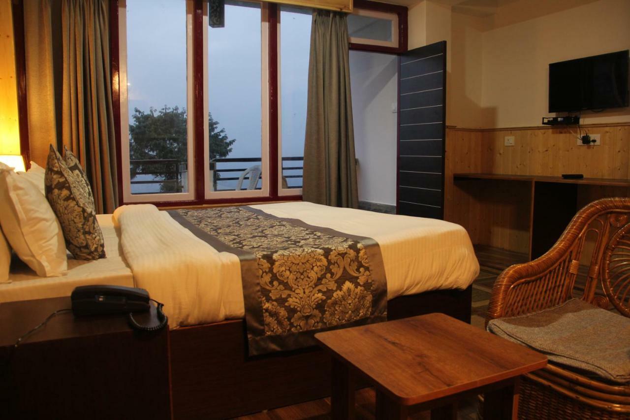 Bluben Alpine Hotel Pelling Exterior photo
