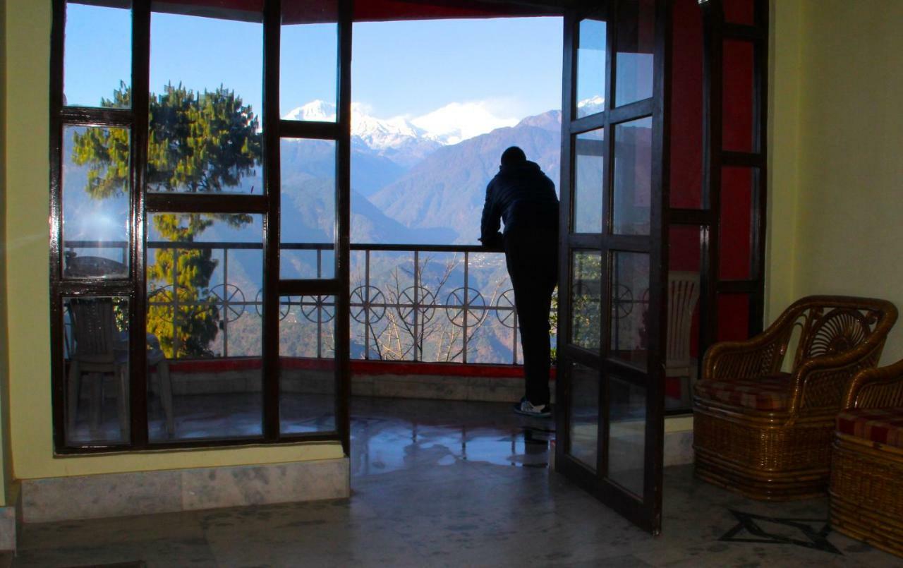 Bluben Alpine Hotel Pelling Exterior photo